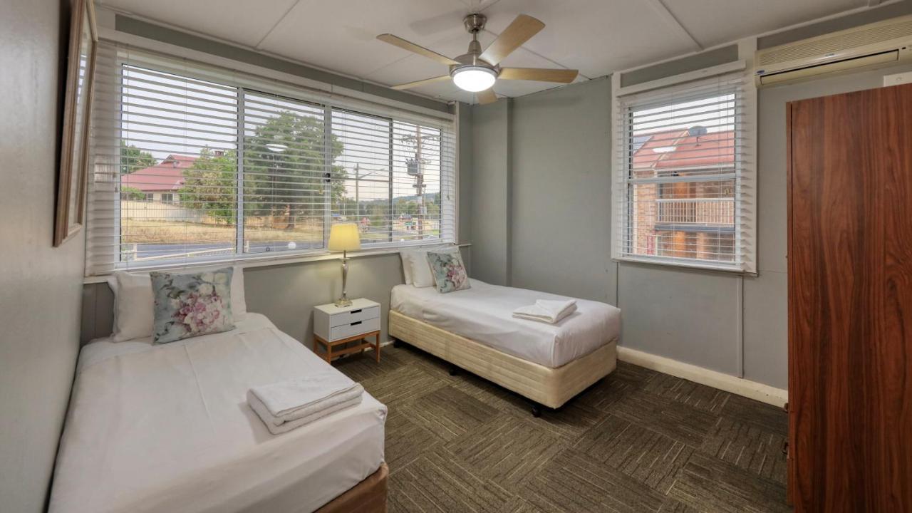 Canowindra Riverview Motel Екстериор снимка